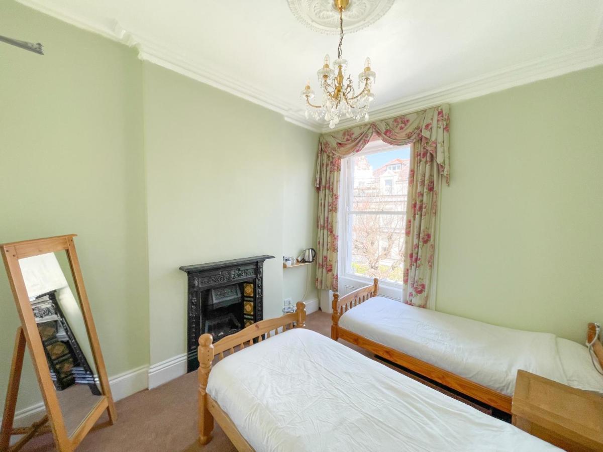 Llandudno Hostel Bagian luar foto