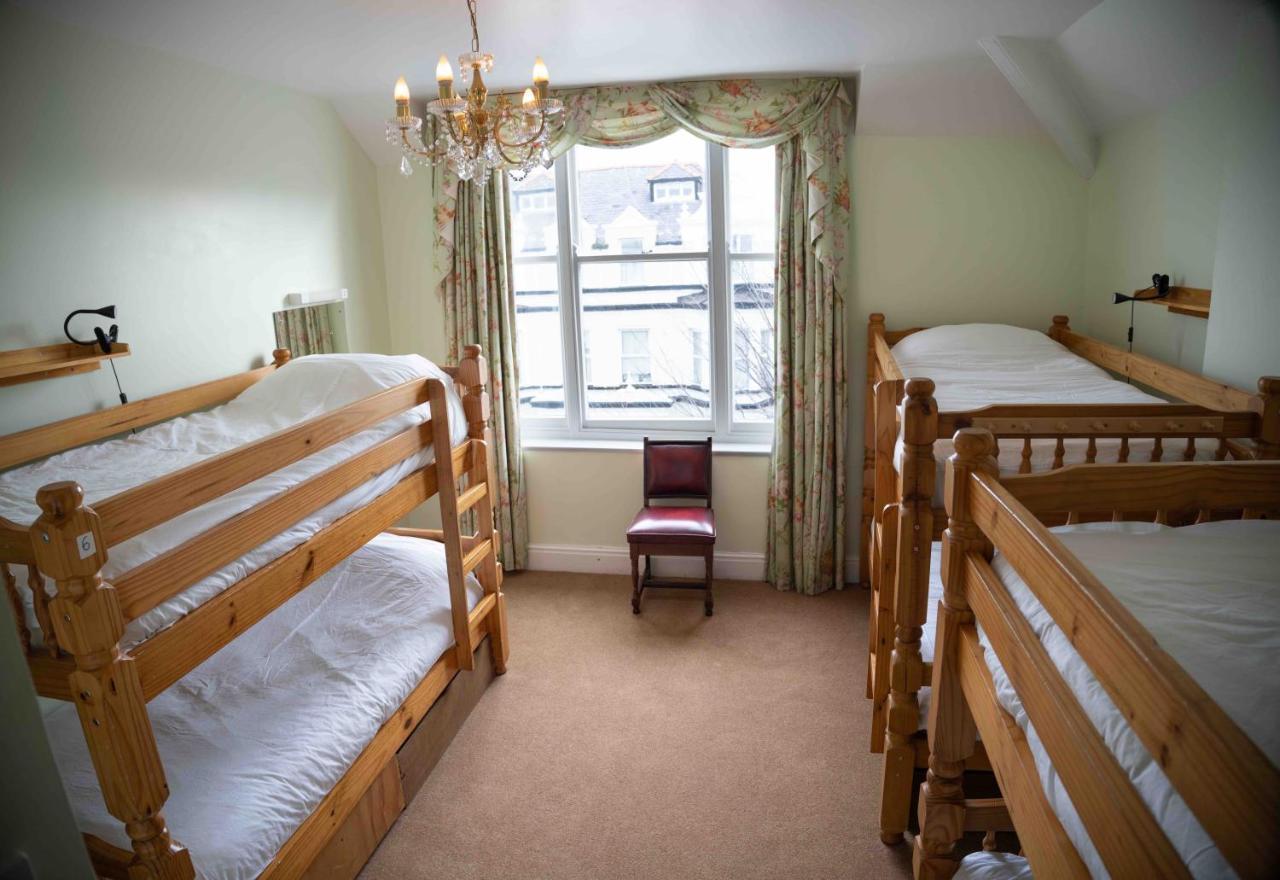 Llandudno Hostel Bagian luar foto
