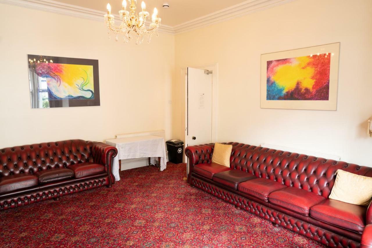 Llandudno Hostel Bagian luar foto